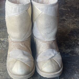 UGG Classic Short 2 Gold Patchwork Glitter Leather
Shearling Lined Whimsy Boots